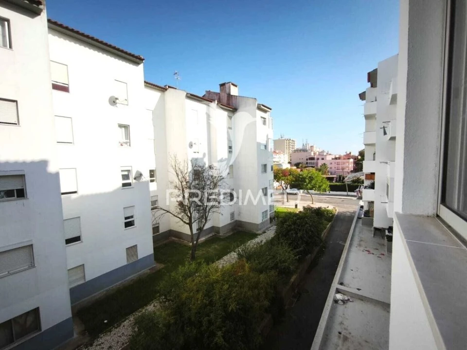 Apartamento T2 para Venda em Cascais e Estoril Foto 8