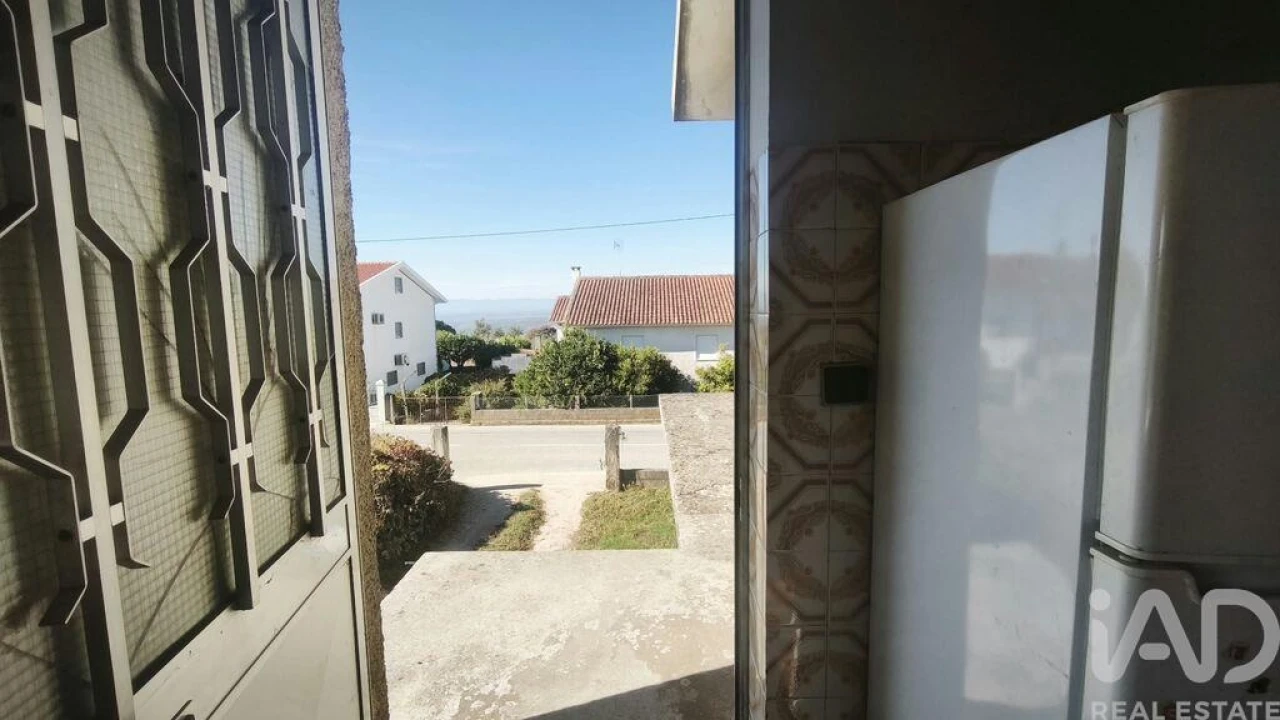 Moradia para Venda em Lagos da Beira e Lajeosa Foto 6