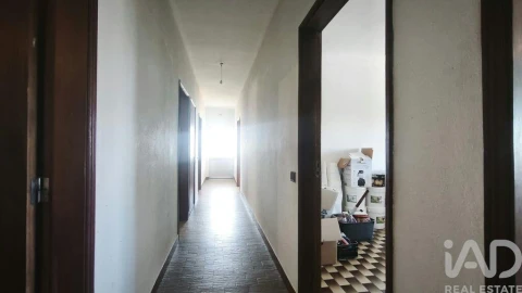 Moradia para Venda em Lagos da Beira e Lajeosa