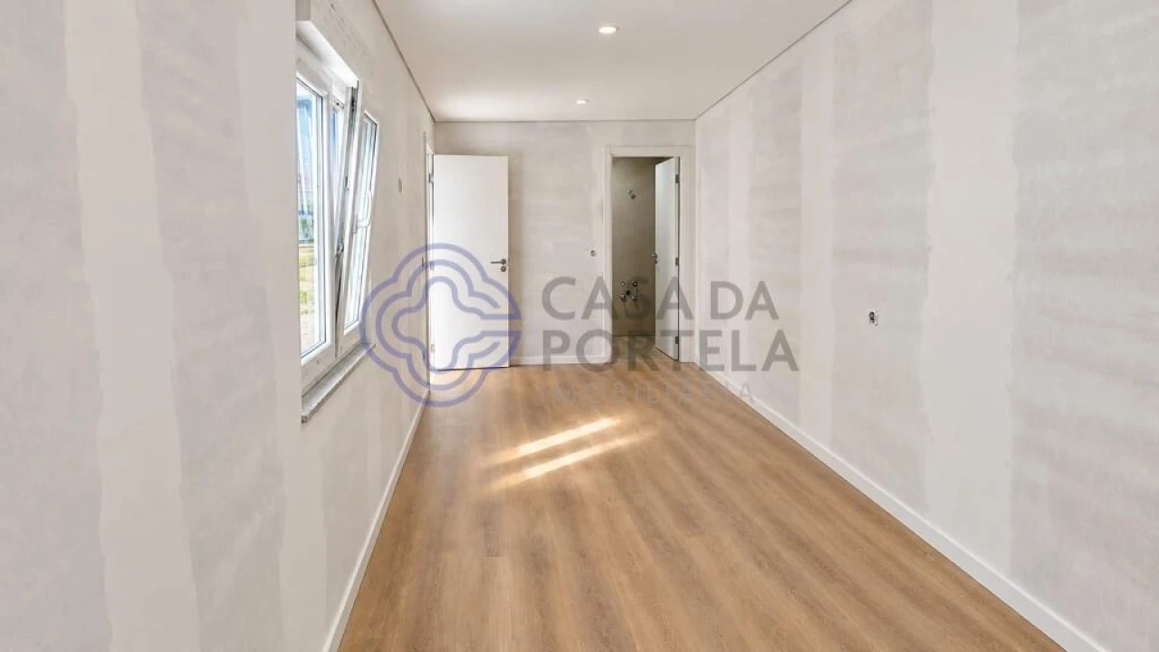 Moradia T3 para Venda em Mafamude e Vilar do Paraíso Foto 5