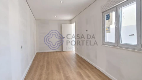 Moradia T3 para Venda em Mafamude e Vilar do Paraíso