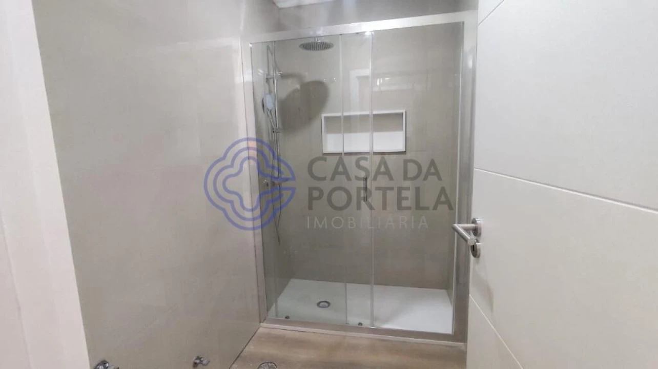 Moradia T3 para Venda em Mafamude e Vilar do Paraíso Foto 25