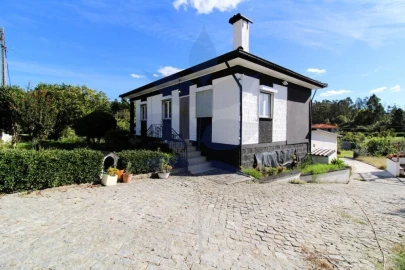 Moradia T3 para Venda em Verim, Friande e Ajude