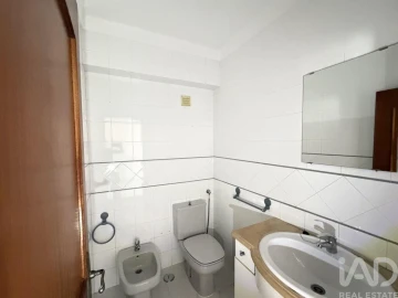 Apartamento T3 para Venda em Nossa Senhora do Pópulo, Coto e São Gregório