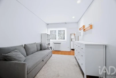 Apartamento T3 para Arrendamento em São Domingos de Benfica
