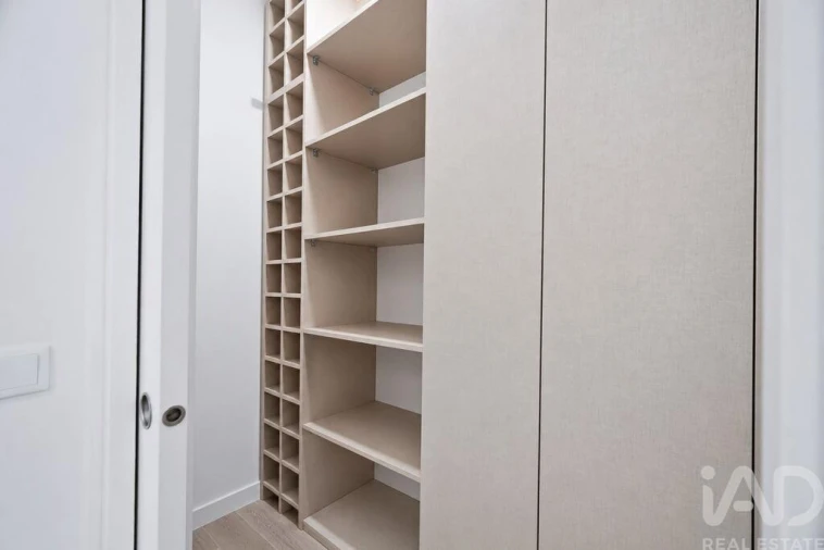 Apartamento T3 para Arrendamento em São Domingos de Benfica Foto 18