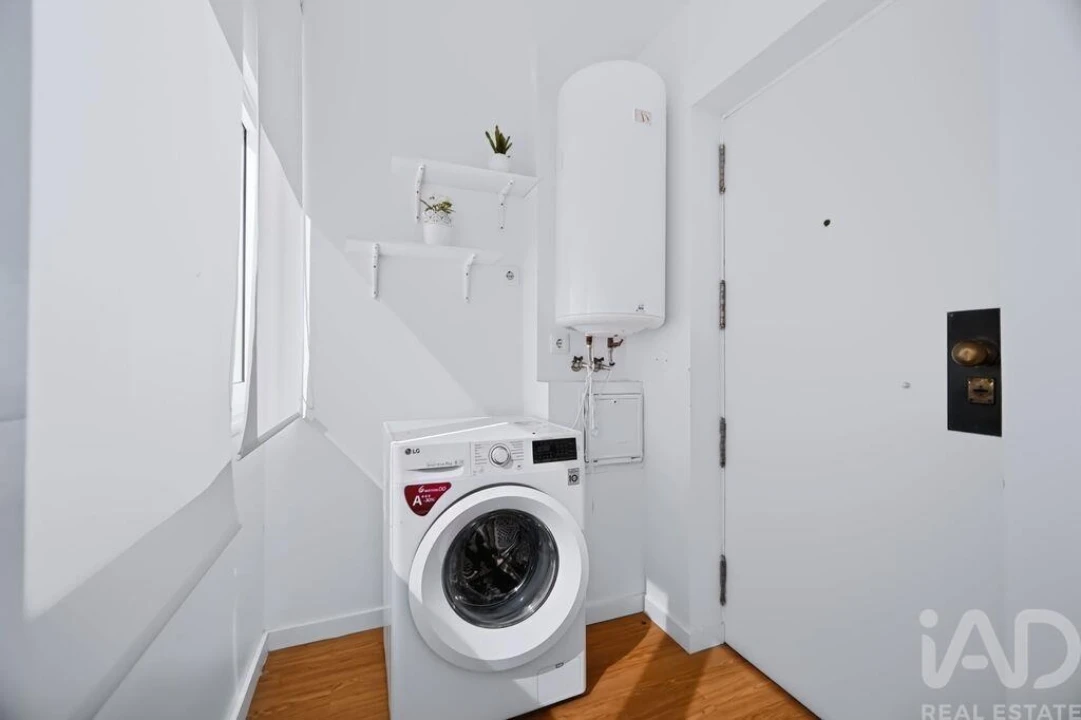 Apartamento T3 para Arrendamento em São Domingos de Benfica Foto 17