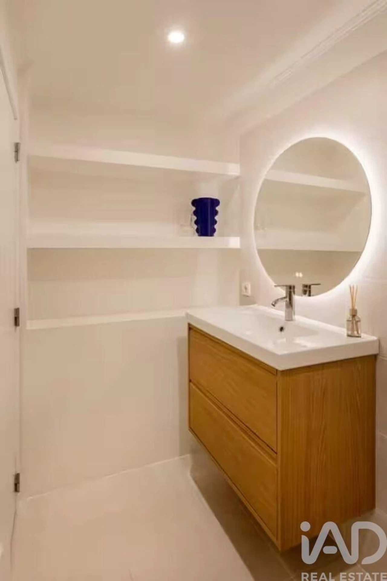 Apartamento T2 para Arrendamento em Misericórdia Foto 18
