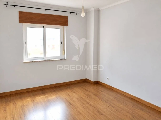 Apartamento T3 para Venda em Oeiras e São Julião da Barra, Paço de Arcos e Caxias Foto 8