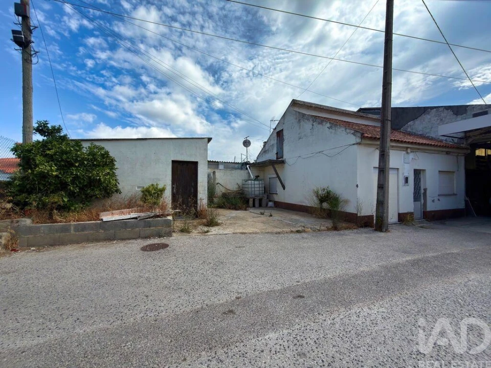 Moradia T3 para Venda em Marrazes e Barosa Foto 1