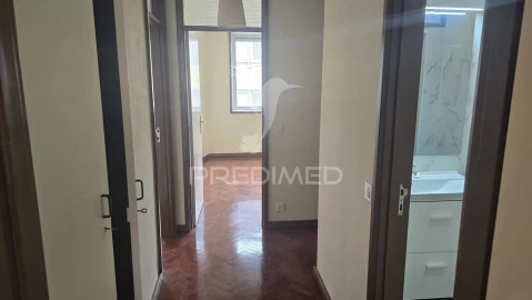 Prédio para Venda em Baguim do Monte (Rio Tinto)