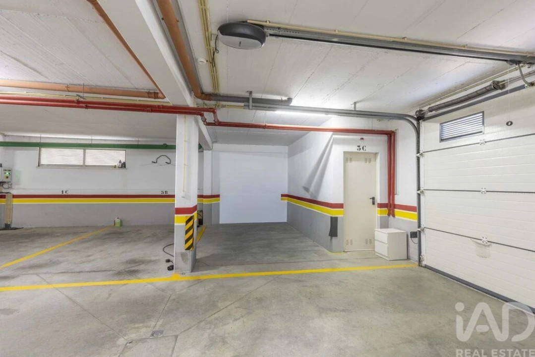 Apartamento T2 para Arrendamento em Póvoa de Santo Adrião e Olival Basto Foto 13