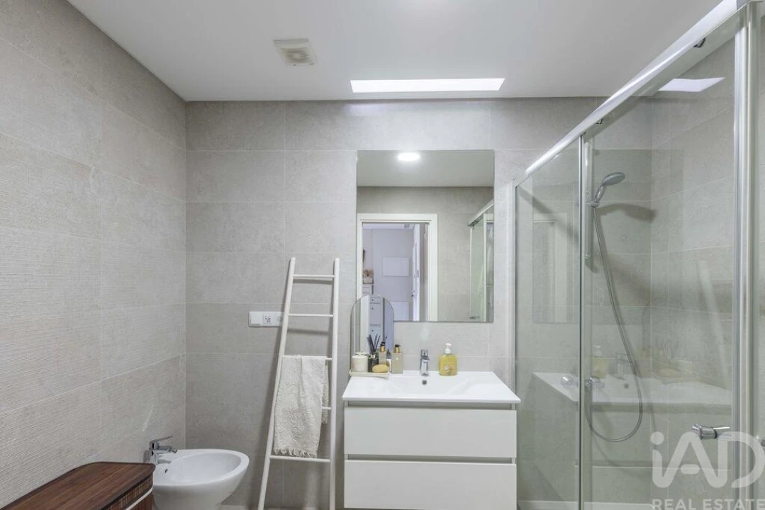 Apartamento T2 para Arrendamento em Póvoa de Santo Adrião e Olival Basto Foto 11