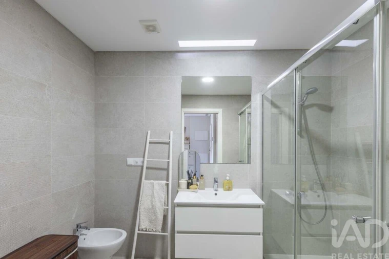 Apartamento T2 para Arrendamento em Póvoa de Santo Adrião e Olival Basto Foto 11