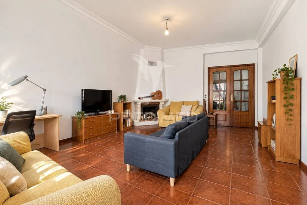 Apartamento T3 para Venda em Vila Chã de Ourique Foto 4