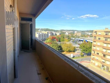 Apartamento T4 para Venda em Nogueira, Fraião e Lamaçães