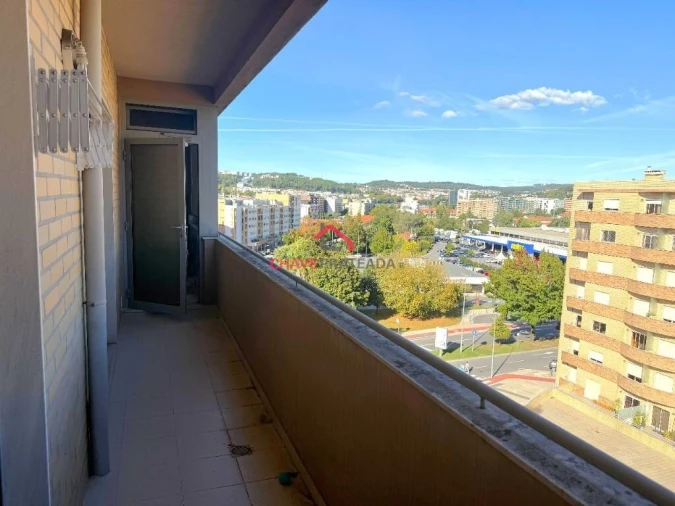 Apartamento T4 para Venda em Nogueira, Fraião e Lamaçães Foto 10