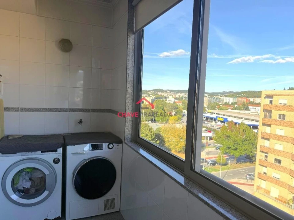 Apartamento T4 para Venda em Nogueira, Fraião e Lamaçães Foto 6