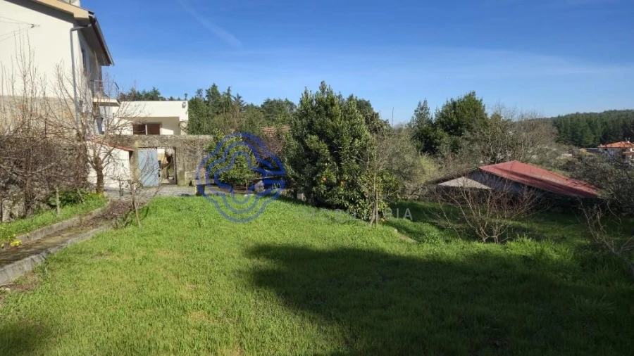 Moradia T3 para Venda em São Cipriano e Vil de Souto Foto 28