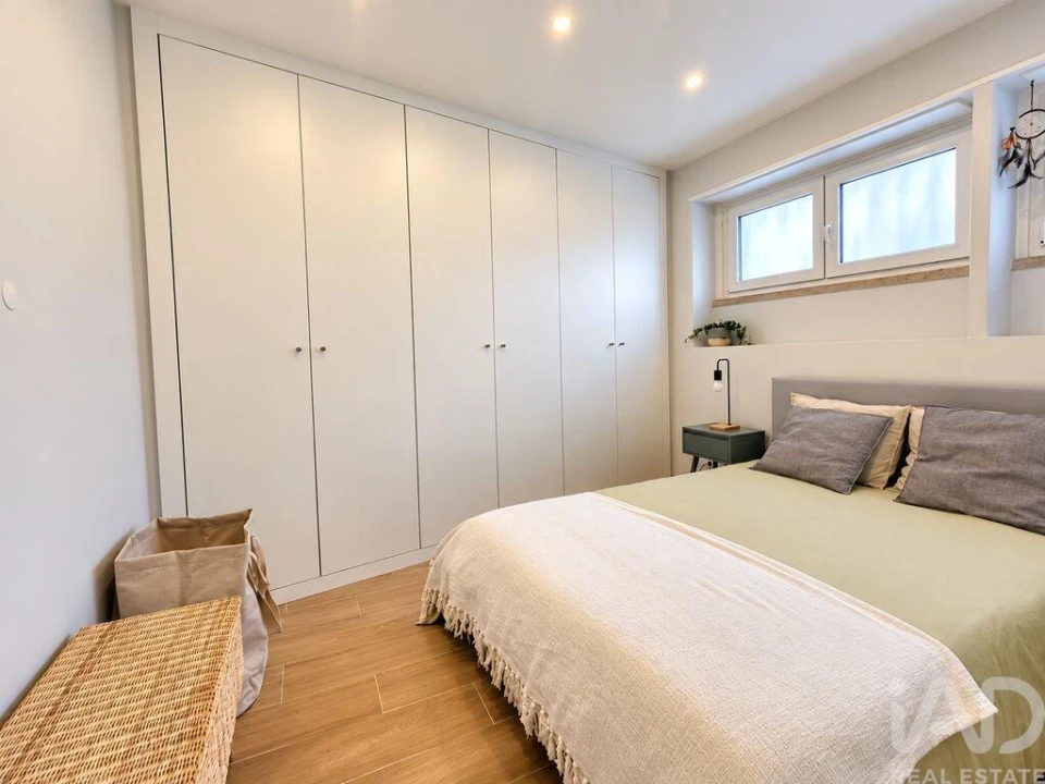 Apartamento T1 para Arrendamento em São Vicente Foto 9