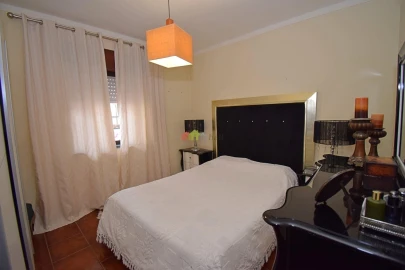 Moradia T2 para Venda em Nossa Senhora da Vila, Nossa Senhora do Bispo e Silveiras