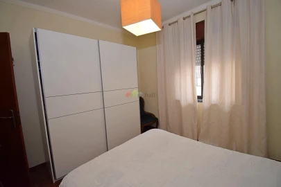 Moradia T2 para Venda em Nossa Senhora da Vila, Nossa Senhora do Bispo e Silveiras