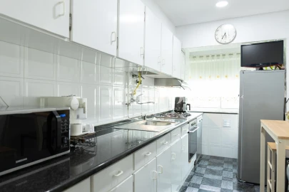 Apartamento T3 para Venda em Oliveira, São Paio e São Sebastião