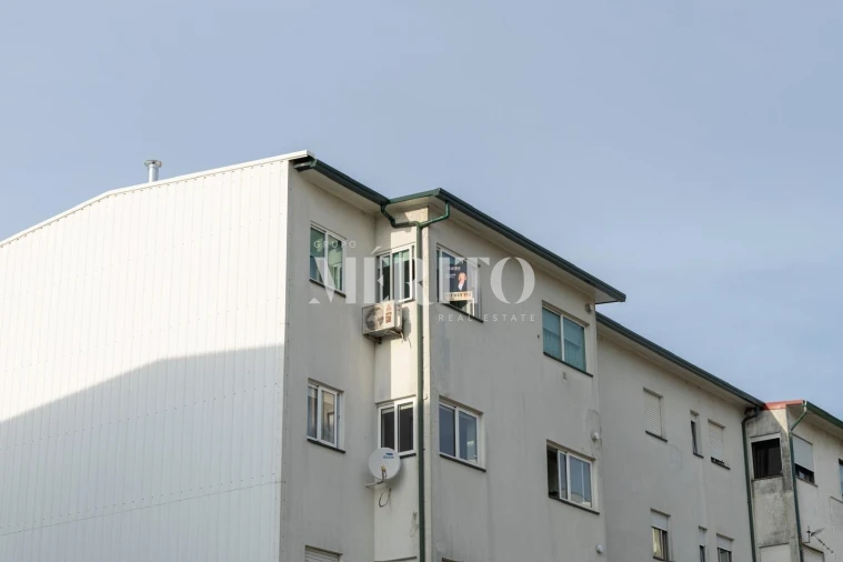 Apartamento T3 para Venda em Oliveira, São Paio e São Sebastião Foto 18
