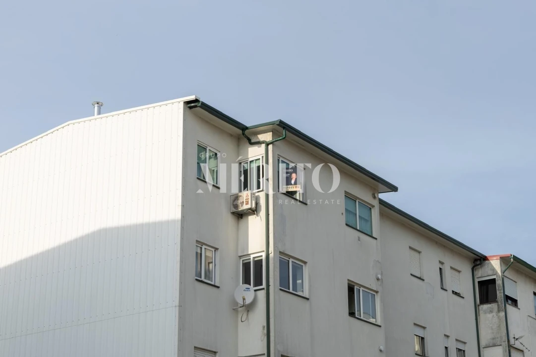 Apartamento T3 para Venda em Oliveira, São Paio e São Sebastião Foto 18