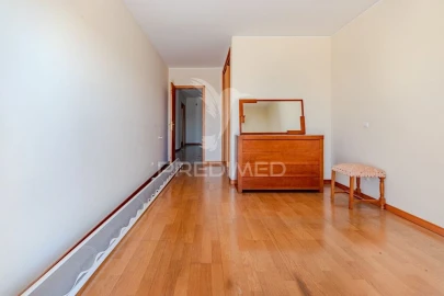 Apartamento T2 para Venda em Macieira da Lixa e Caramos