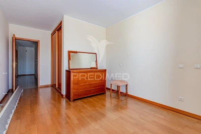 Apartamento T2 para Venda em Macieira da Lixa e Caramos