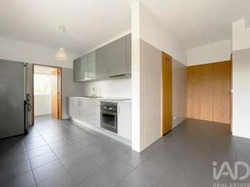 Apartamento T2 para Venda em Azurem