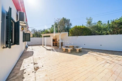 Quinta T4 para Venda em Silves
