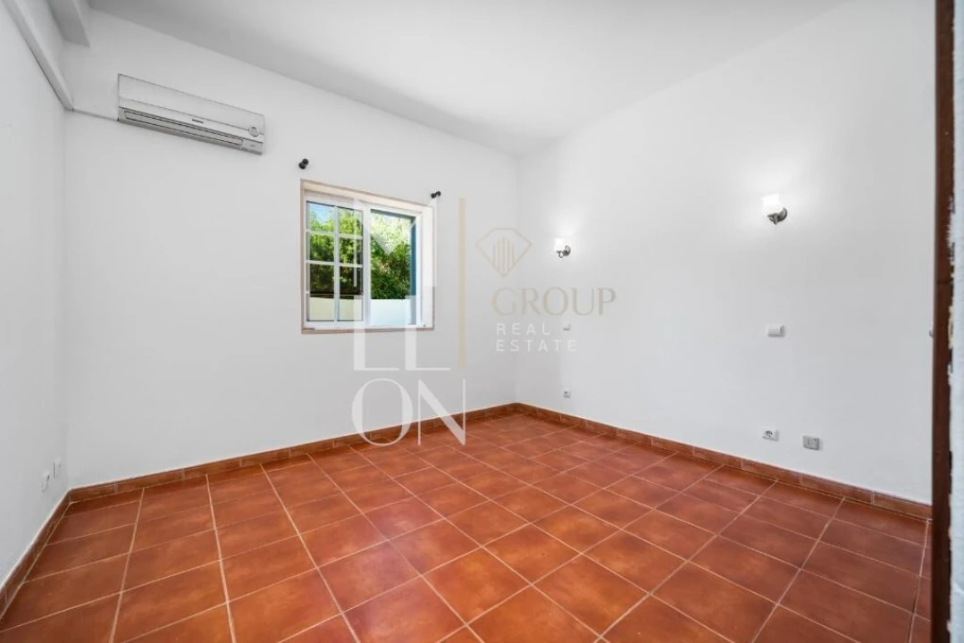 Quinta T4 para Venda em Silves Foto 30