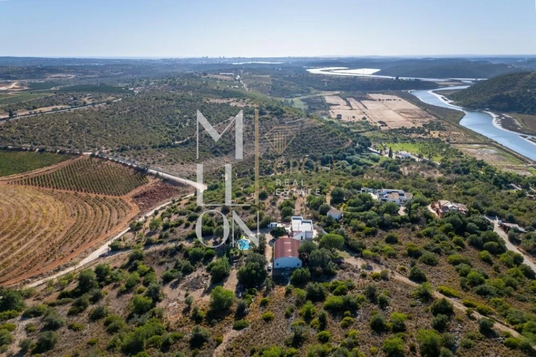 Quinta T4 para Venda em Silves Foto 68