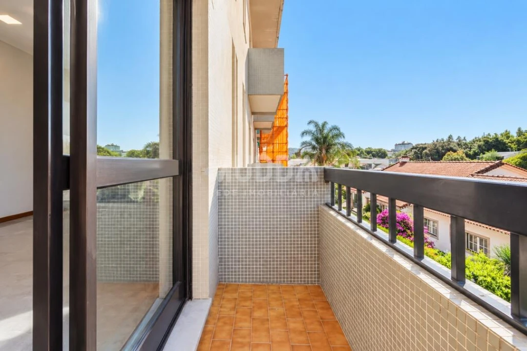 Apartamento T3 para Venda em Paços de Brandão Foto 4