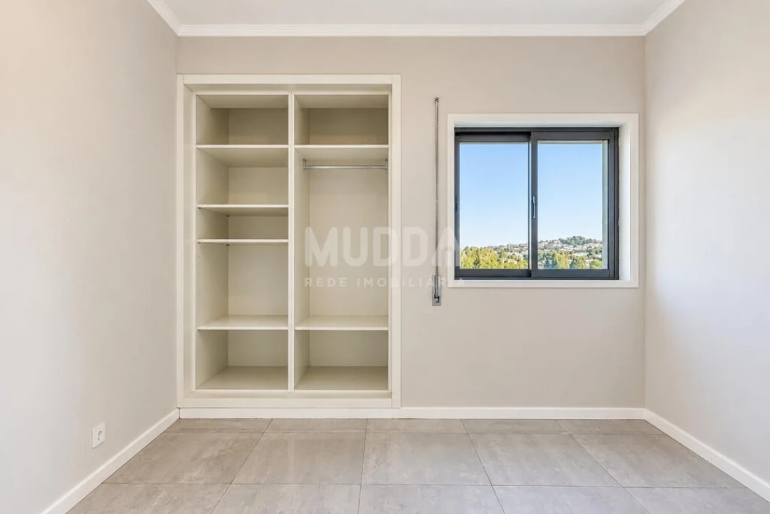 Apartamento T3 para Venda em Paços de Brandão Foto 23