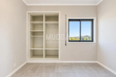 Apartamento T3 para Venda em Paços de Brandão