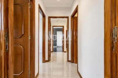 Apartamento T3 para Venda em Paços de Brandão