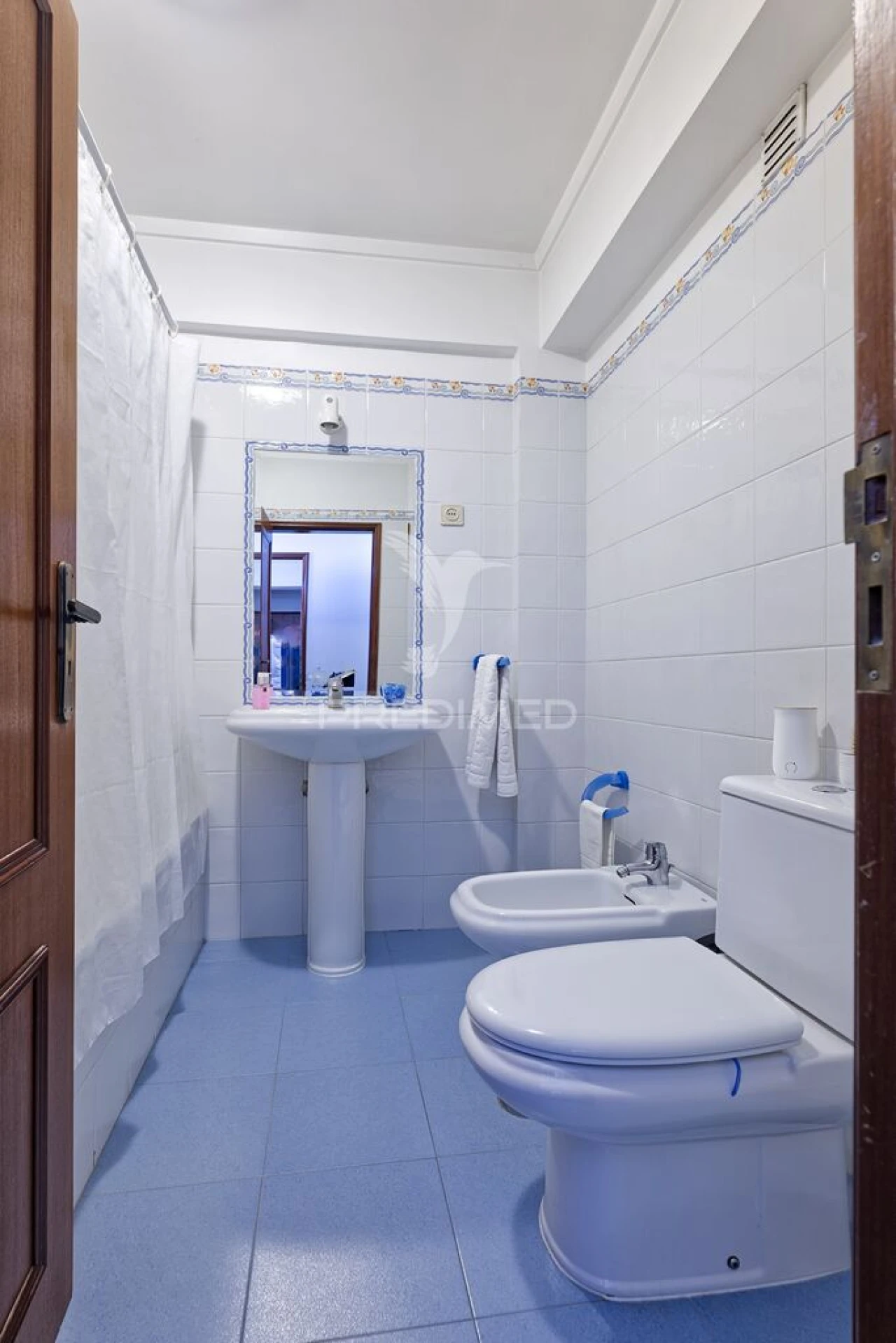 Apartamento T3 para Venda em Charneca de Caparica e Sobreda Foto 12