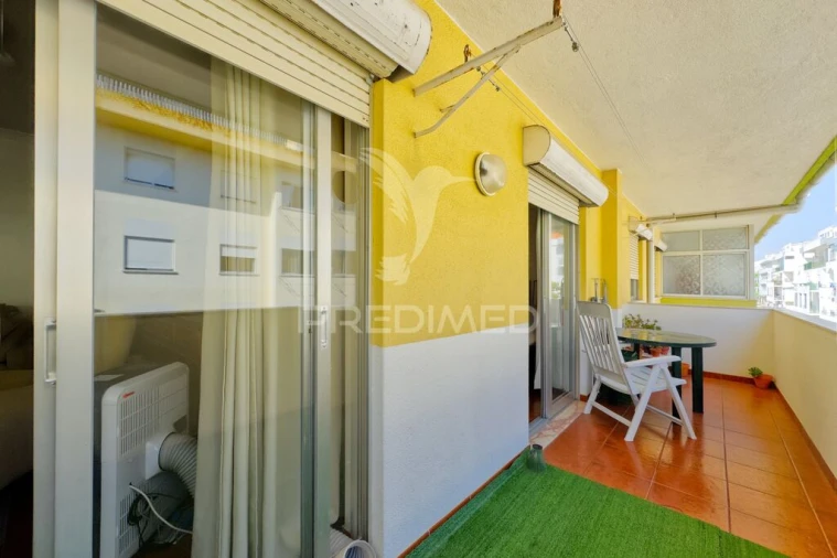 Apartamento T3 para Venda em Charneca de Caparica e Sobreda Foto 19