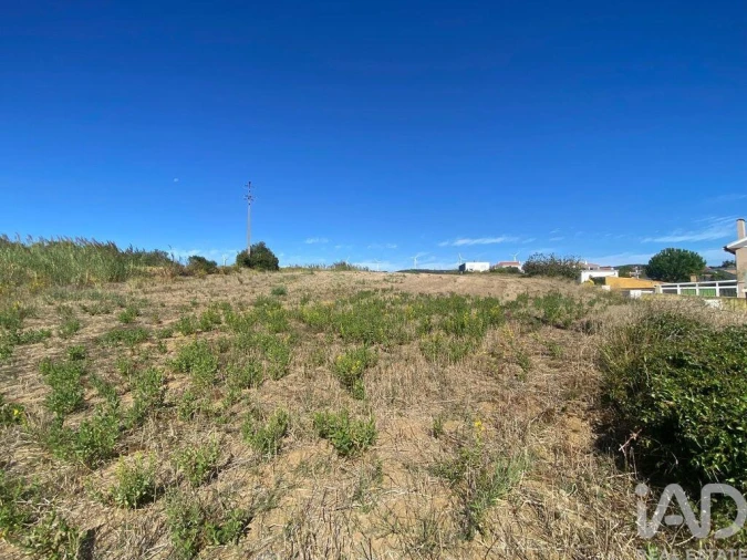 Terreno para Venda em Carvoeira e Carmões Foto 3