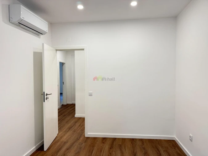 Apartamento T3 para Venda em Moita Foto 7