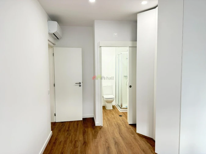 Apartamento T3 para Venda em Moita Foto 18