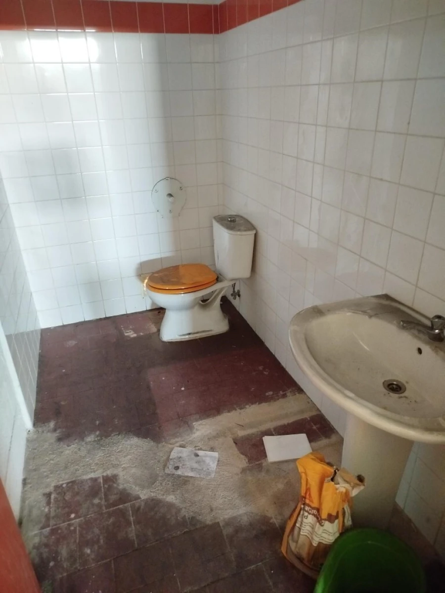 Armazém para Arrendamento em Pontinha e Famões Foto 10