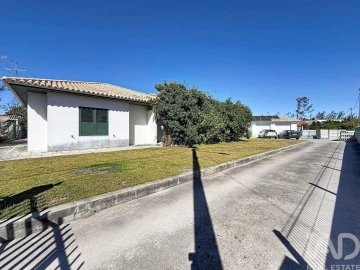 Moradia T4 para Venda em Marinha Grande
