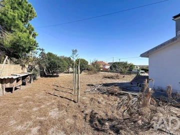 Moradia T4 para Venda em Marinha Grande