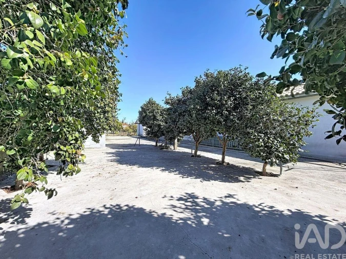 Moradia T4 para Venda em Marinha Grande Foto 35