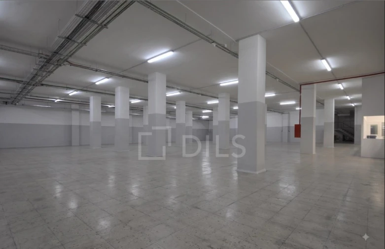 Armazém para Venda em Alvalade Foto 9