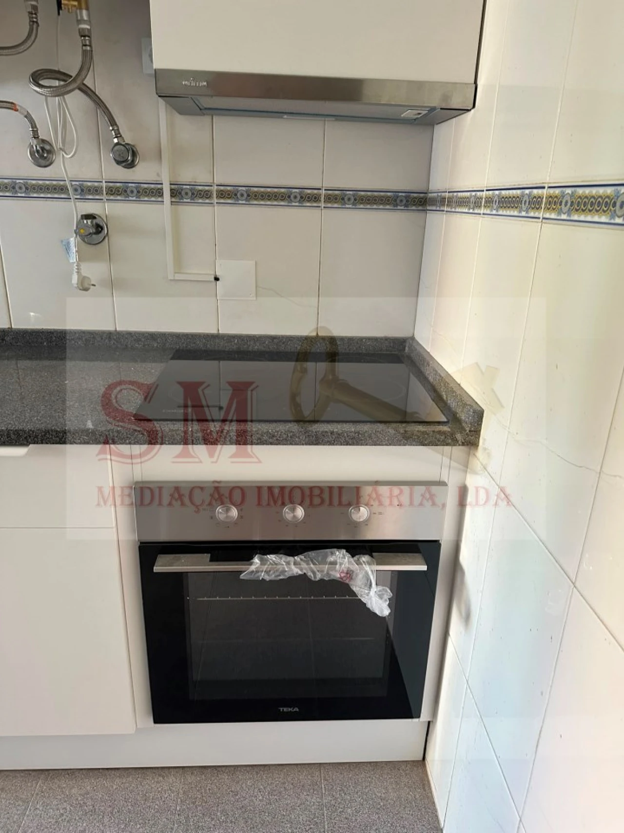 Apartamento T1 para Arrendamento em Cacém e São Marcos Foto 2